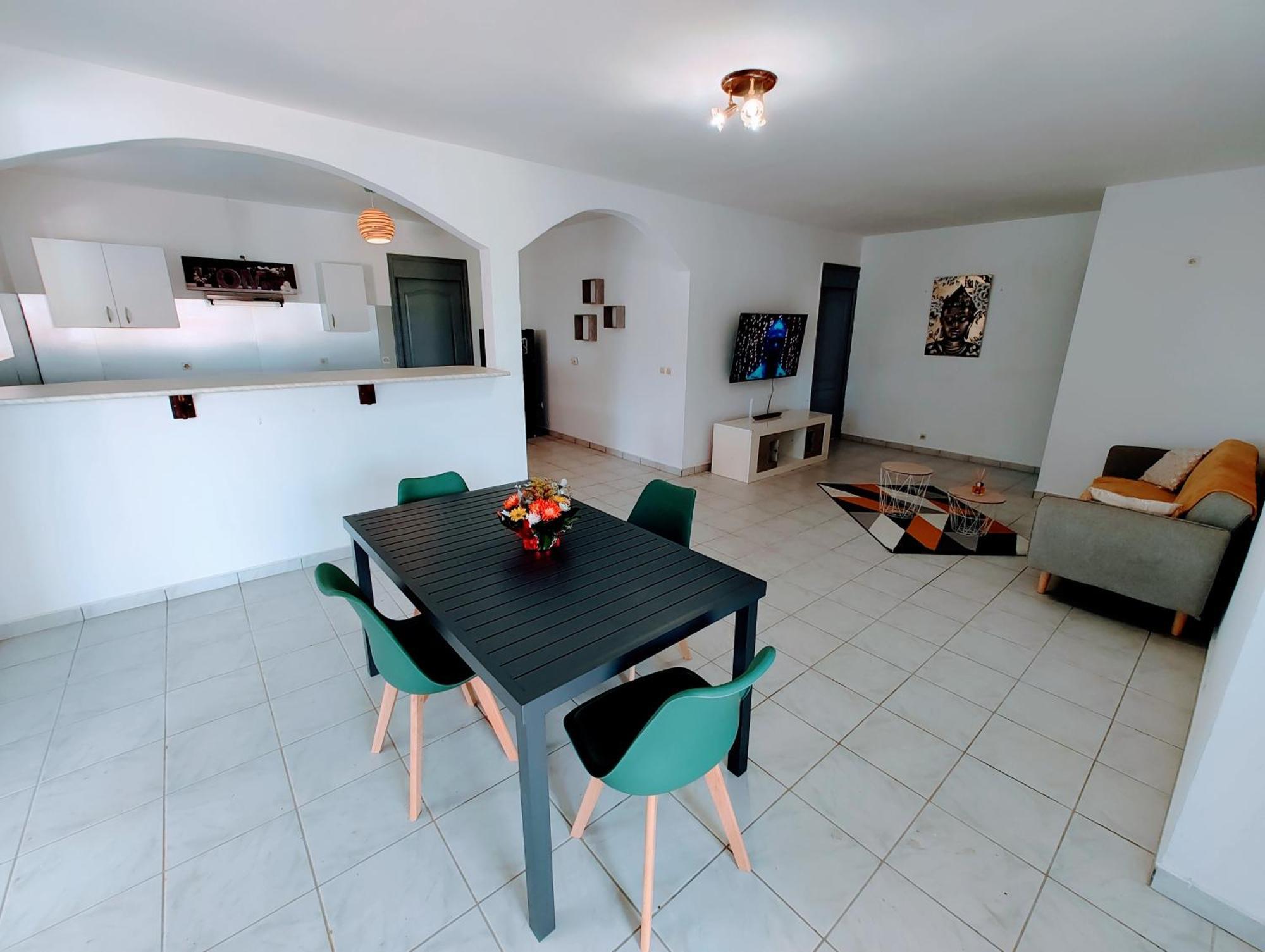 Le Nil Appartement Cosy Tout Confort Baie-Mahault Exterior foto